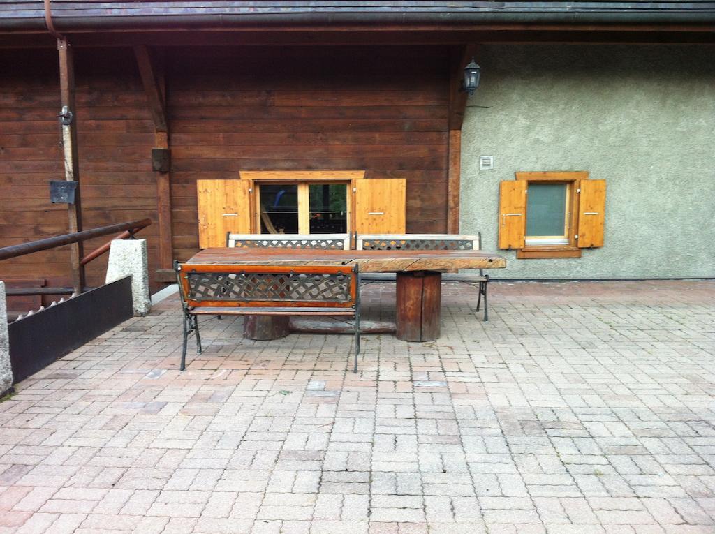 Ferienwohnung Le Vatzerou La Tzoumaz Exterior foto